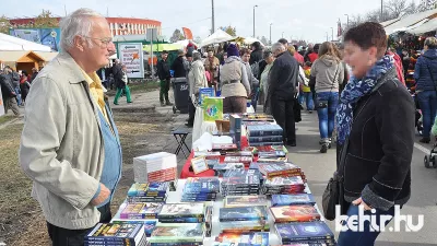 Nemere István a Csabai Kolbászfesztiválon – Fotó: Such Tamás / behir.hu