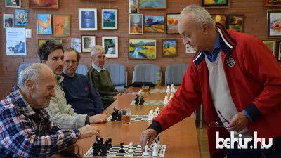 Emődi Gyula nemzetközi sakkmester – Fotó: Such Tamás / behir.hu